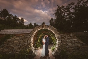 fernhill-moongate-creative-backlit-wedding