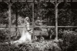 039_Bride-in-an-Irish-Garden