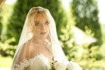 044_Bride-in-an-Irish-Garden